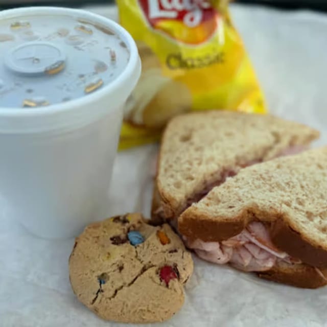 Kid's Henry's Ham & Cheese.